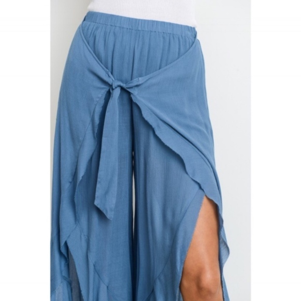 Tie Detail Flowy Open Pants - Picture 3 of 3